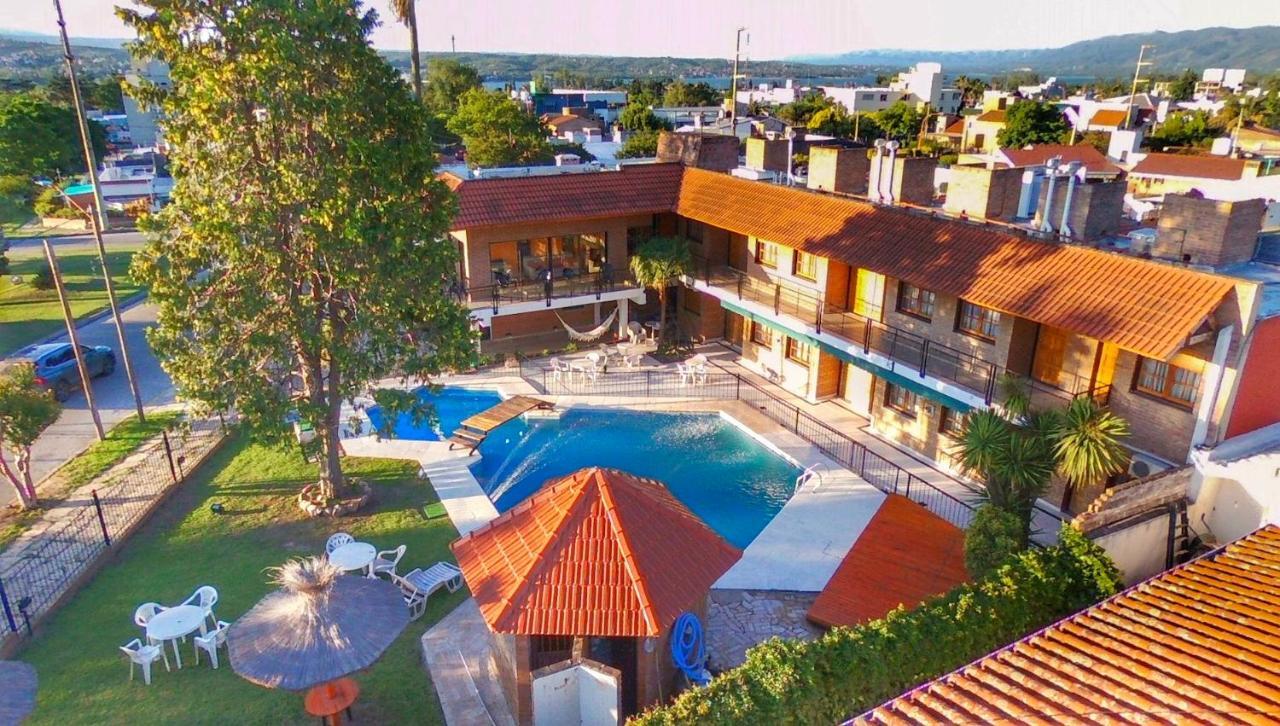 Hotel Carlos Paz Villa Carlos Paz Exterior photo
